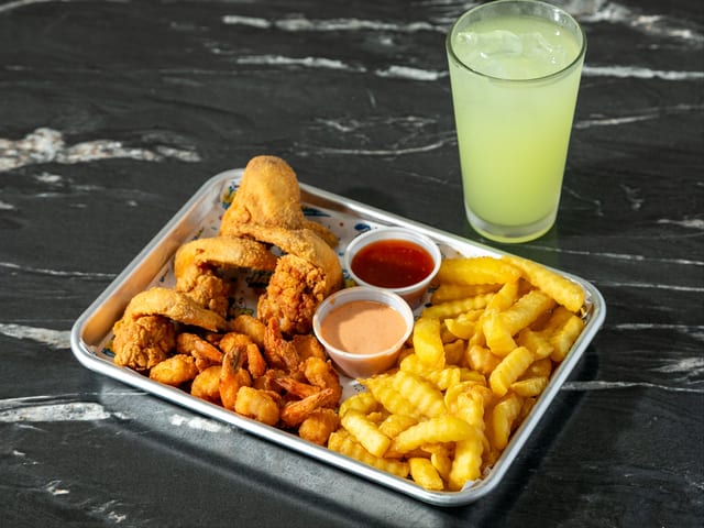 Combo #10: (10 Shrimp & 4 Wings or Leg N' Thigh)