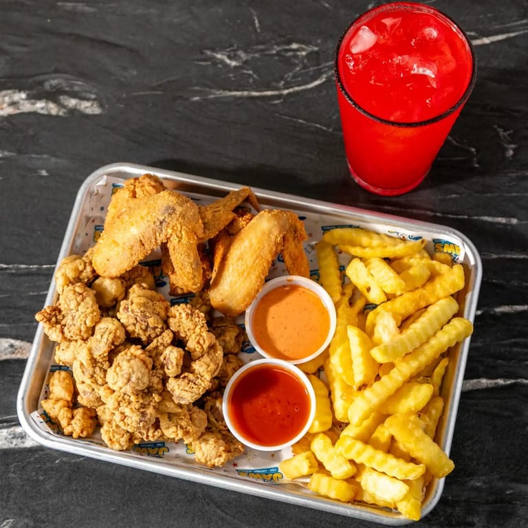 Hot Chicken & Seafood Catering for Your Next Event